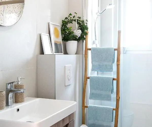 Amici Miei アパート マカルスカ